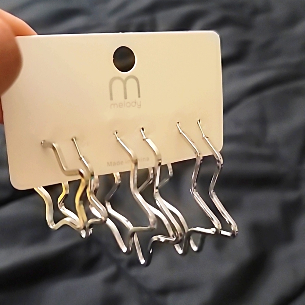 Silver toned earrings (3 pair)